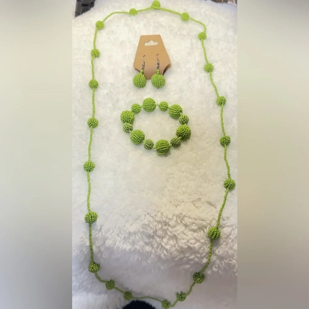 Handmade Green‎ Beaded Jewelry Set Necklace Bracelet Earrings